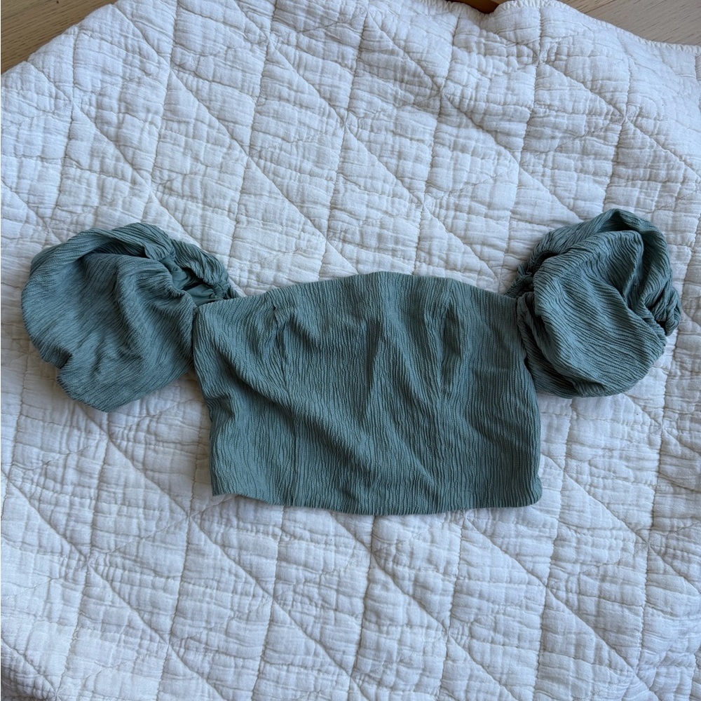 Abercrombie Puff Sleeve Crop Top - Sage Green